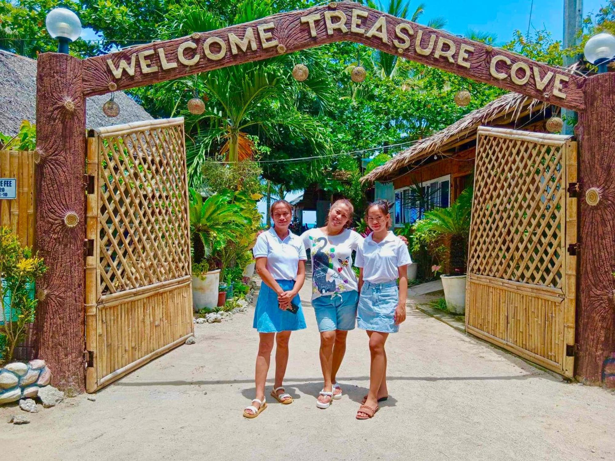 Treasure Beach Resort Carles Exteriör bild