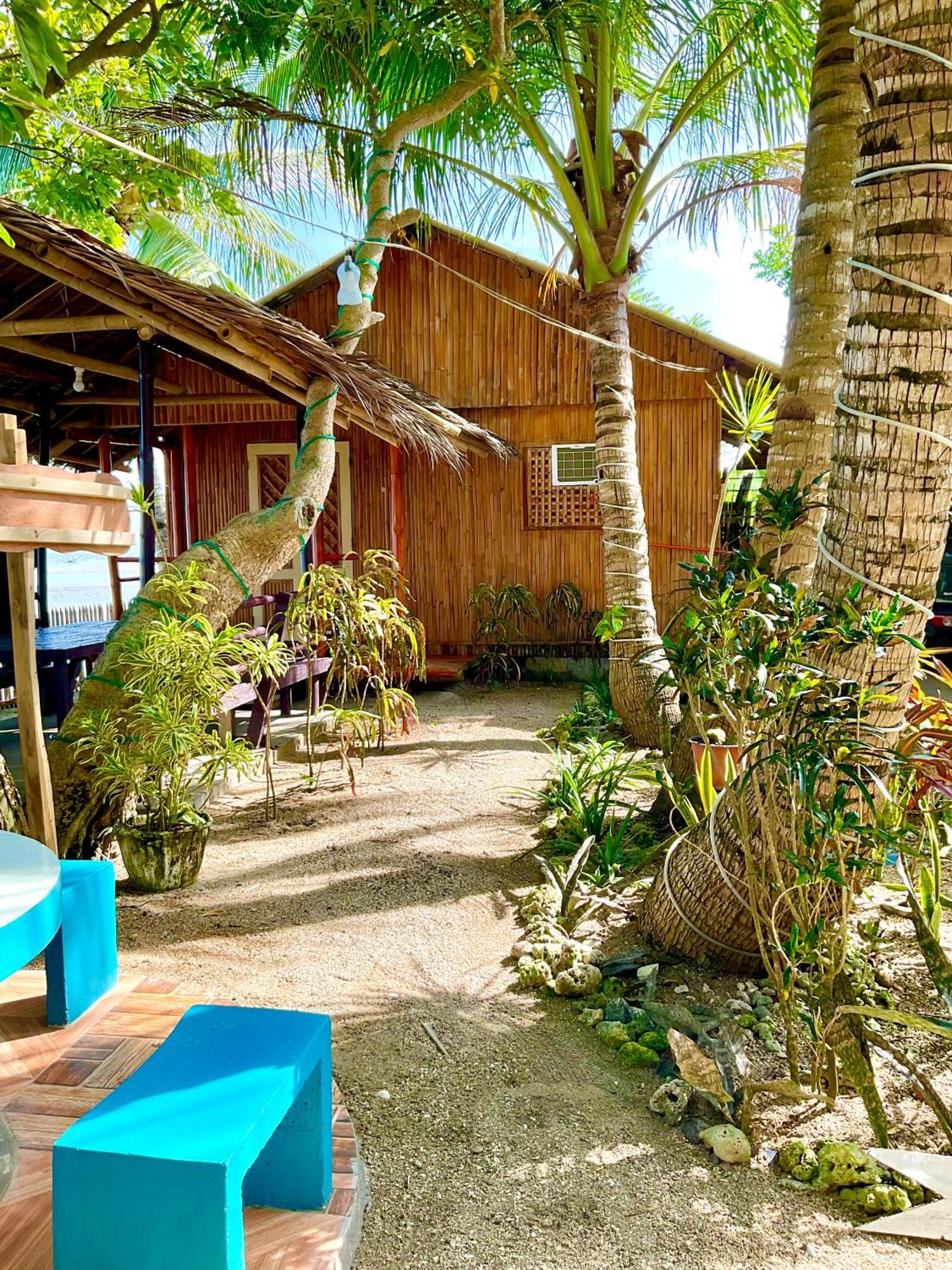 Treasure Beach Resort Carles Exteriör bild