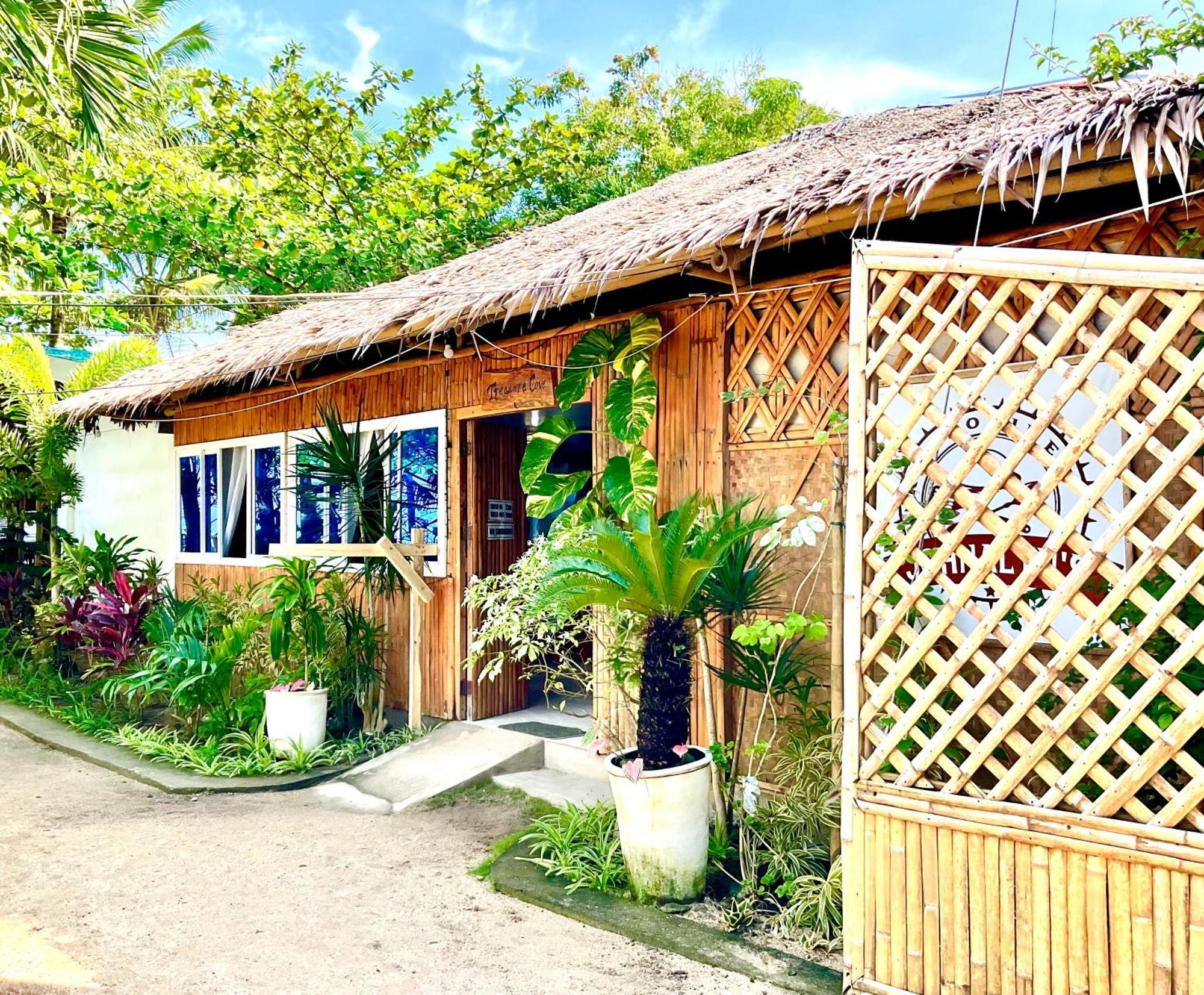Treasure Beach Resort Carles Exteriör bild