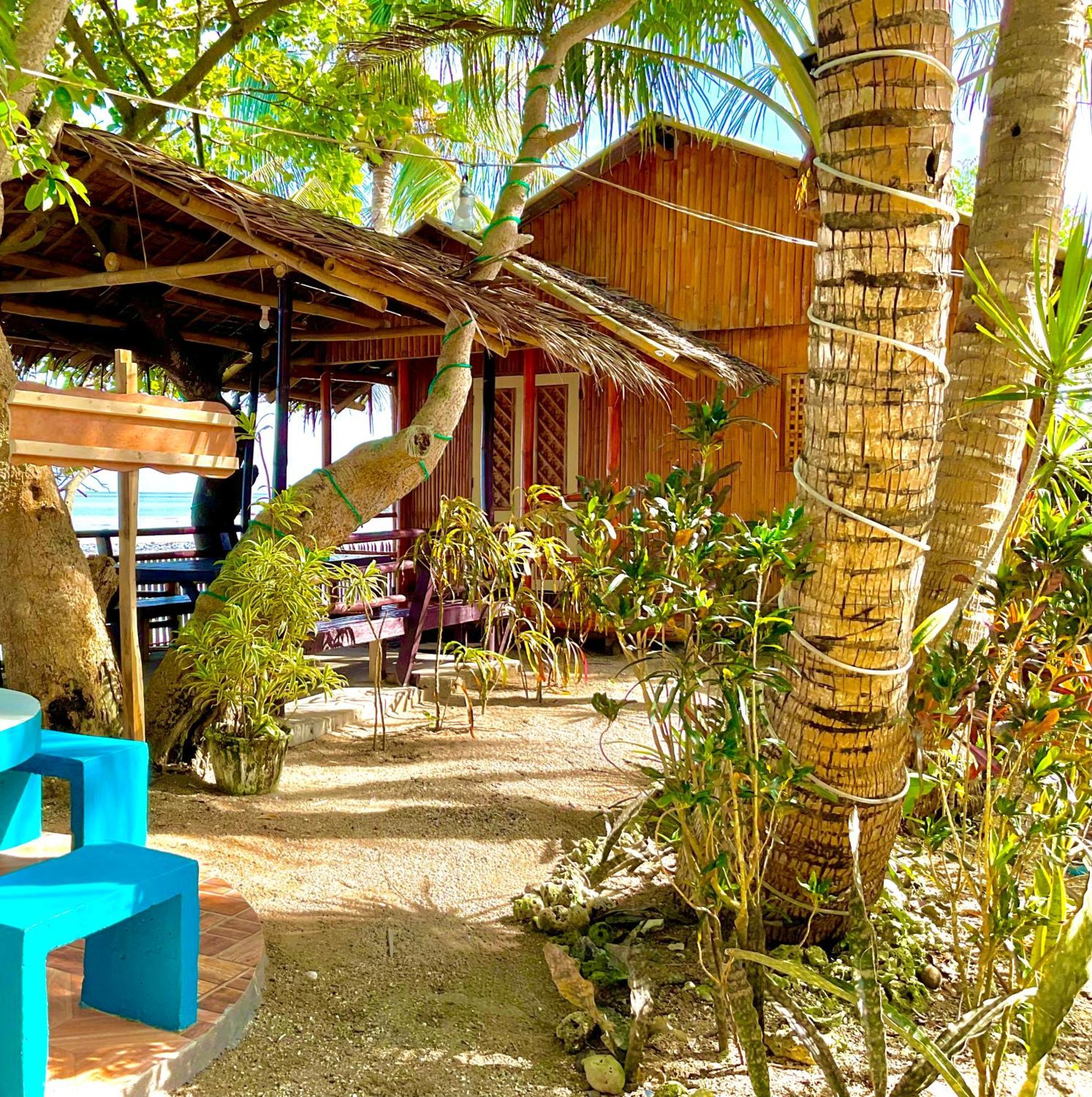 Treasure Beach Resort Carles Exteriör bild